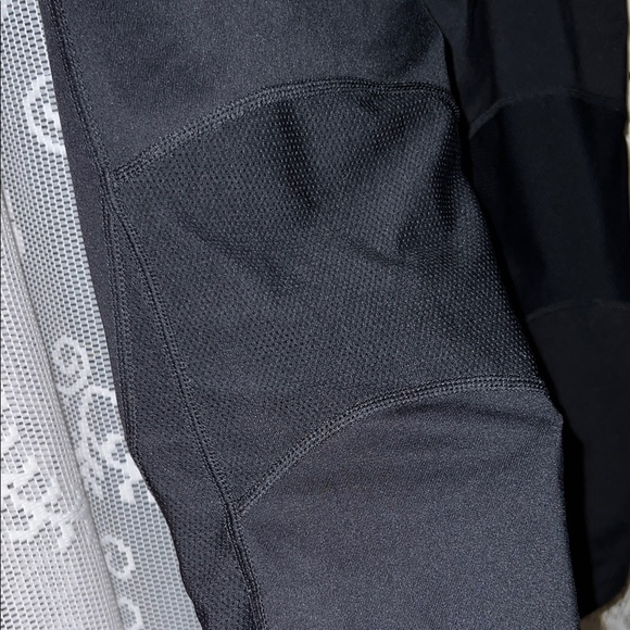 Nike Black and Red Leggings Trio - Picture 8 of 13